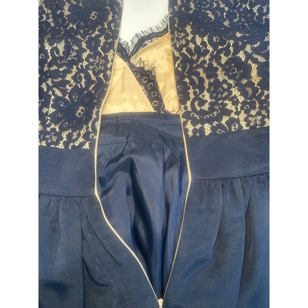 Eliza J Dress Women's Size 2 Navy Blue Lace Faille Fit and Flare Lining Pockets - Picture 13 of 13